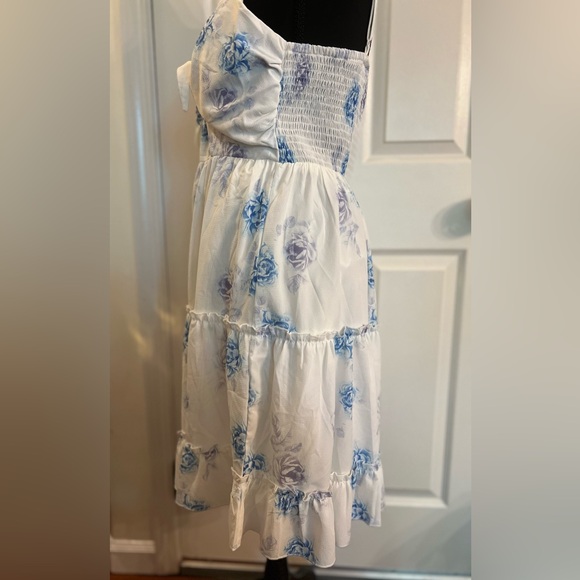 ECOWISH Floral Spaghetti Strap Tie Knot Front Flowy Pleated Mini Swing Dress NWT - Picture 3 of 9